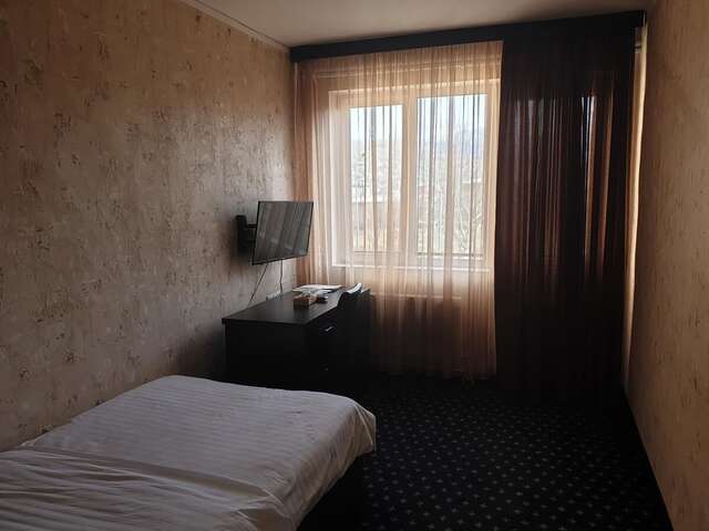 Отель Kirovakan Hotel Ванадзор-6